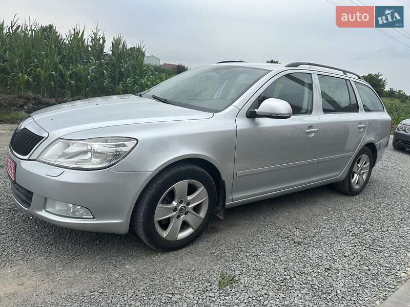Універсал Skoda Octavia 2009 в Бучачі