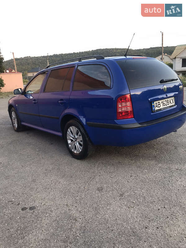 Универсал Skoda Octavia 2005 в Могилев-Подольске