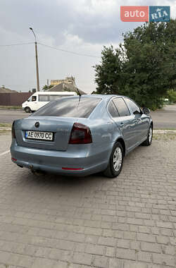 Лифтбек Skoda Octavia 2010 в 