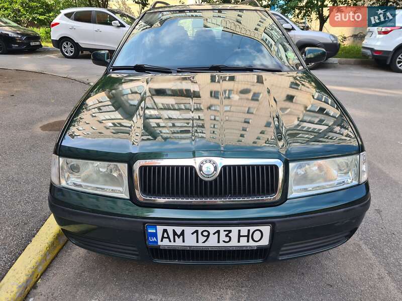 Универсал Skoda Octavia 2004 в 