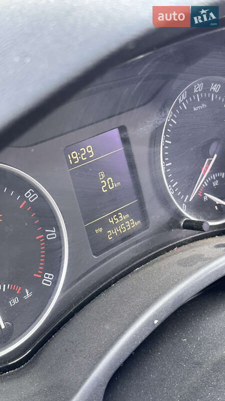 Лифтбек Skoda Octavia 2010 в Бобринце