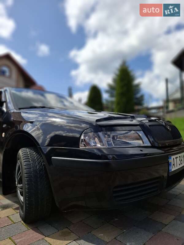 Лифтбек Skoda Octavia 2003 в Ивано-Франковске