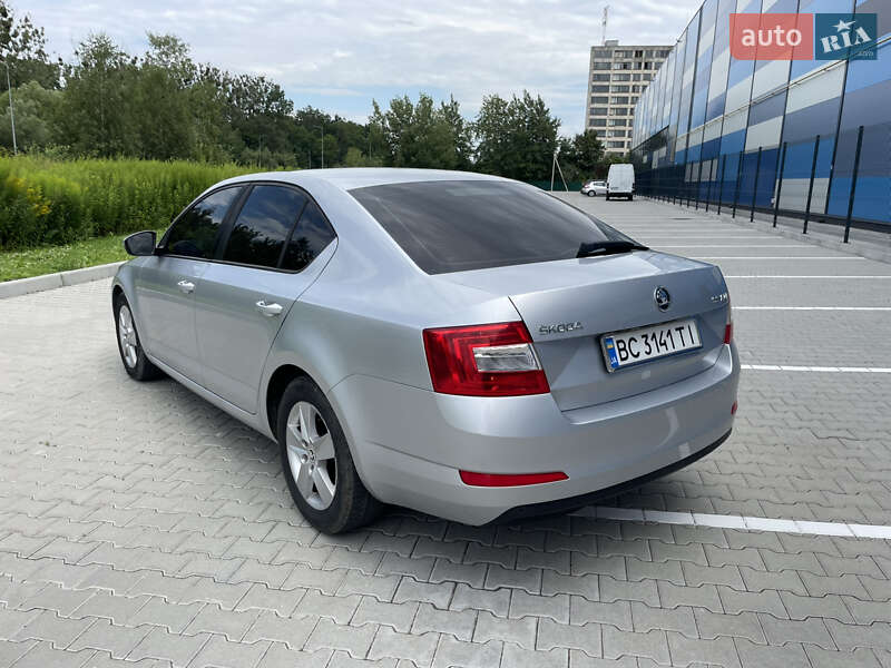 Ліфтбек Skoda Octavia 2013 в Львові фото 5 Ліфтбек Skoda Octavia 2013 в Львові