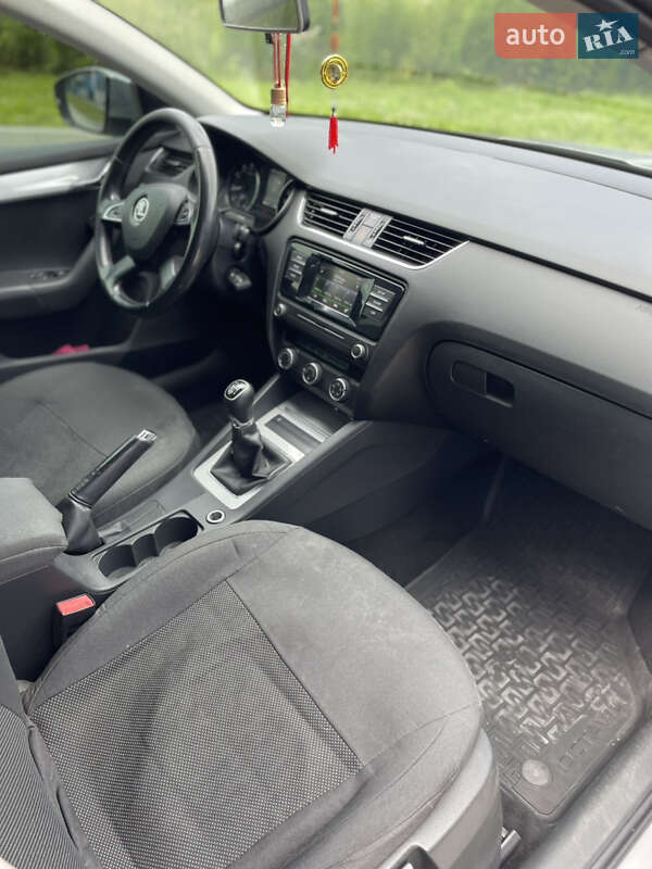 Ліфтбек Skoda Octavia 2013 в Львові фото 15 Ліфтбек Skoda Octavia 2013 в Львові