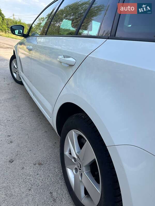 Универсал Skoda Octavia 2016 в Луцке