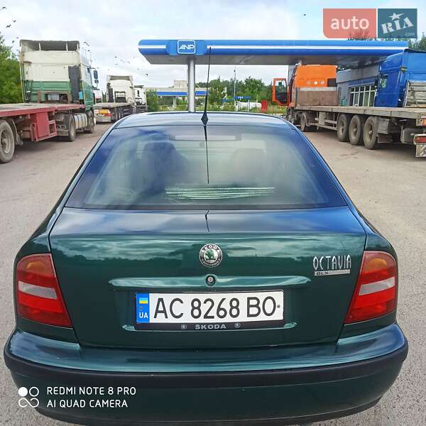 Лифтбек Skoda Octavia 2000 в Владимире