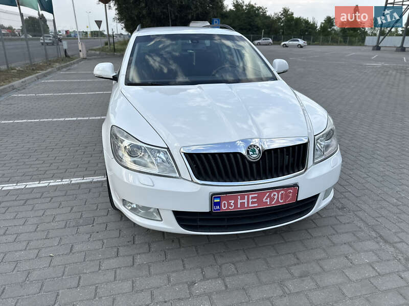 Універсал Skoda Octavia 2009 в Києві