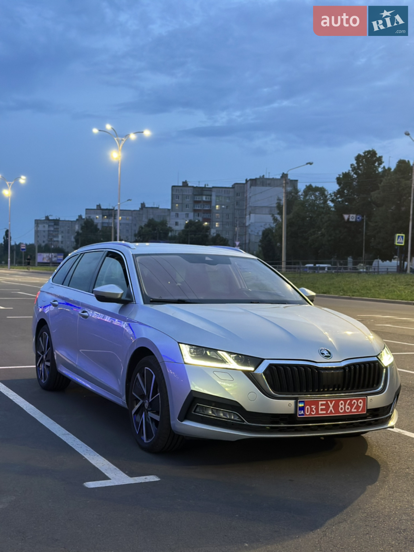 2021 Skoda Octavia - фото 1
