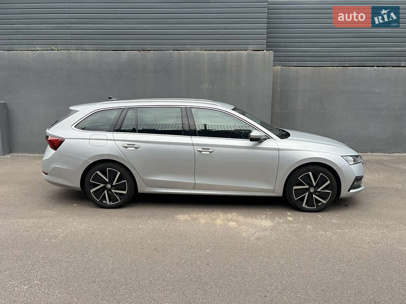 Універсал Skoda Octavia 2021 в Чернігові