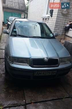 Лифтбек Skoda Octavia 2002 в Житомире