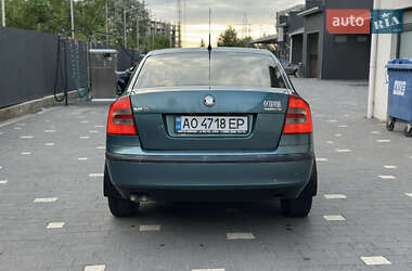 Лифтбек Skoda Octavia 2006 в 