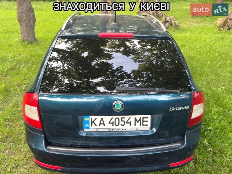 Универсал Skoda Octavia 2012 в Новой Басане