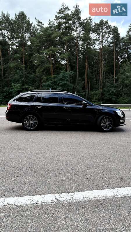 Універсал Skoda Octavia 2017 в Буську