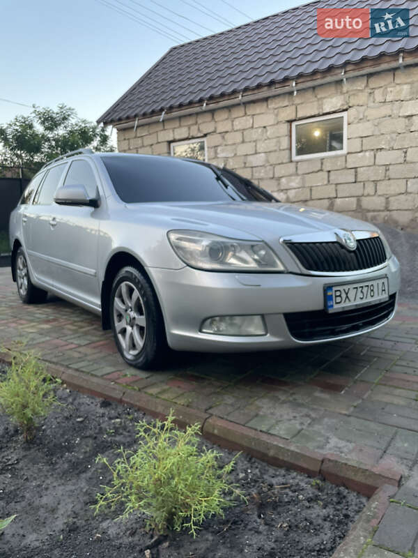 Универсал Skoda Octavia 2013 в Хмельницком