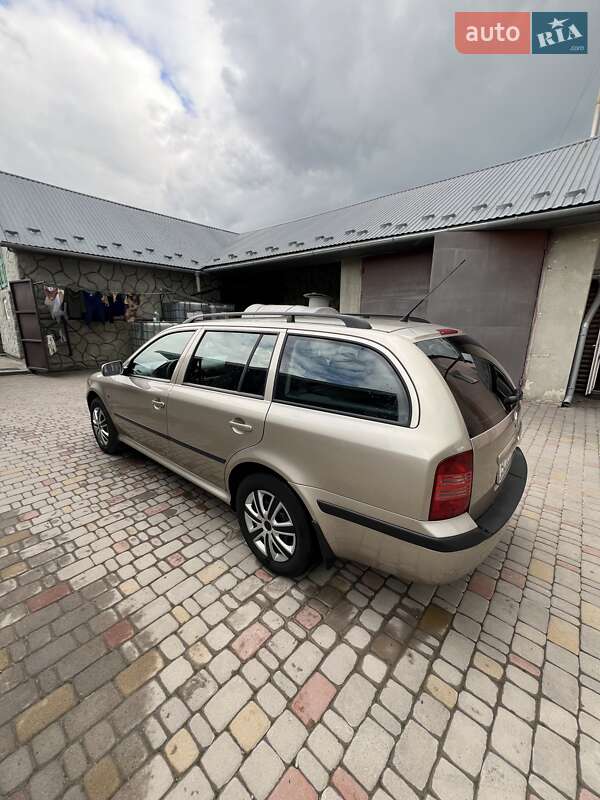 Універсал Skoda Octavia 2004 в Львові
