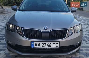 Ліфтбек Skoda Octavia 2018 в Корсунь-Шевченківському