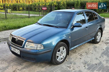Лифтбек Skoda Octavia 2003 в Славуте