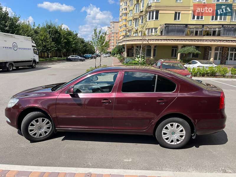 Ліфтбек Skoda Octavia 2011 в Києві
