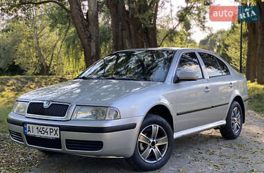 Лифтбек Skoda Octavia 2006 в Киеве