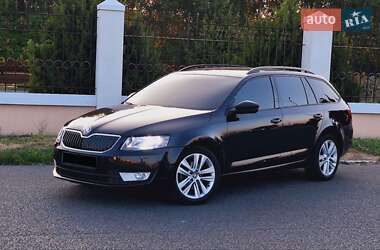 Універсал Skoda Octavia 2014 в Дніпрі