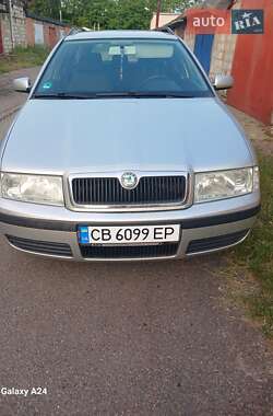 Універсал Skoda Octavia 2004 в Чернігові