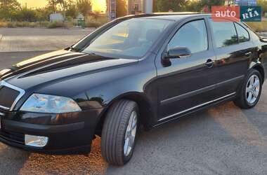 Лифтбек Skoda Octavia 2006 в Первомайске