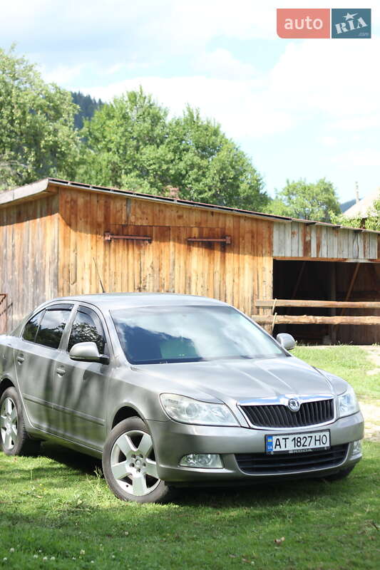 Лифтбек Skoda Octavia 2009 в Верховине