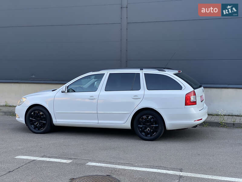 Універсал Skoda Octavia 2009 в Києві