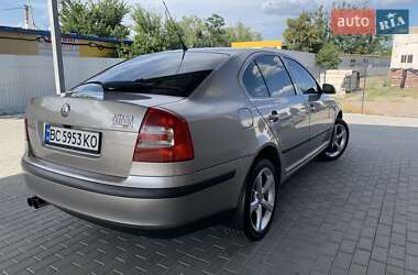 Лифтбек Skoda Octavia 2008 в 
