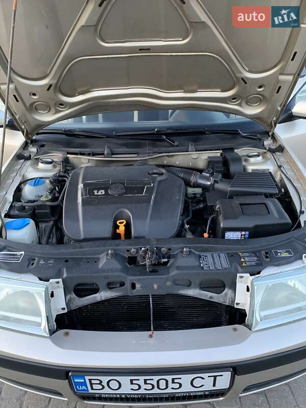 Універсал Skoda Octavia 2005 в Радивиліві