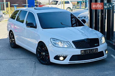 Універсал Skoda Octavia 2012 в Харкові