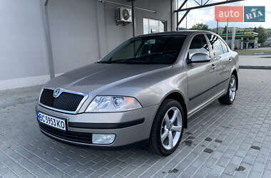 Лифтбек Skoda Octavia 2008 в 