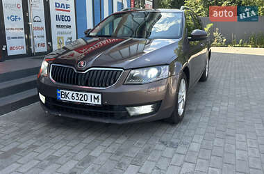 Универсал Skoda Octavia 2014 в Ровно