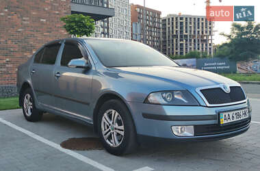 Лифтбек Skoda Octavia 2008 в Киеве