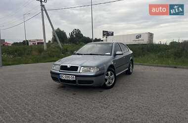 Лифтбек Skoda Octavia 2003 в 