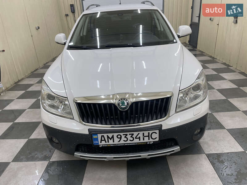 Универсал Skoda Octavia 2012 в Олевске