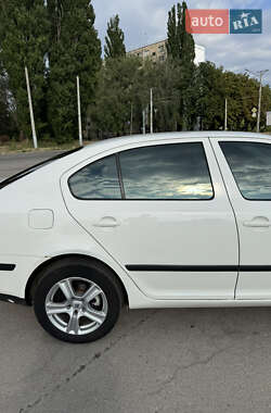 Лифтбек Skoda Octavia 2006 в 