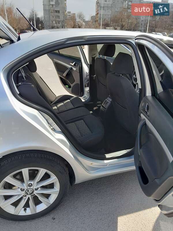 Ліфтбек Skoda Octavia 2012 в Запоріжжі