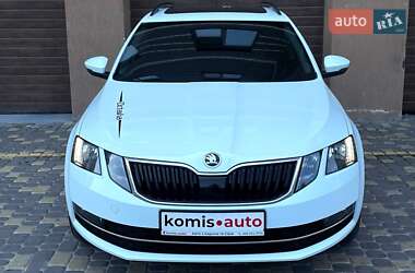 Універсал Skoda Octavia 2018 в  фото 11 Універсал Skoda Octavia 2018 в