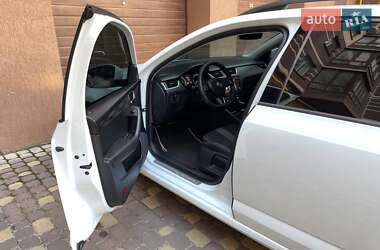Універсал Skoda Octavia 2018 в  фото 53 Універсал Skoda Octavia 2018 в