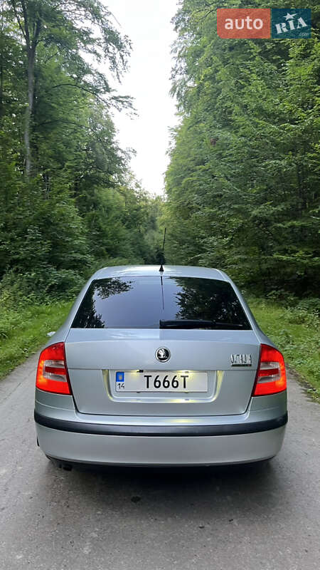 Ліфтбек Skoda Octavia 2008 в Львові