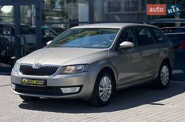 Универсал Skoda Octavia 2015 в 