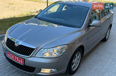 Лифтбек Skoda Octavia 2009 в Виннице