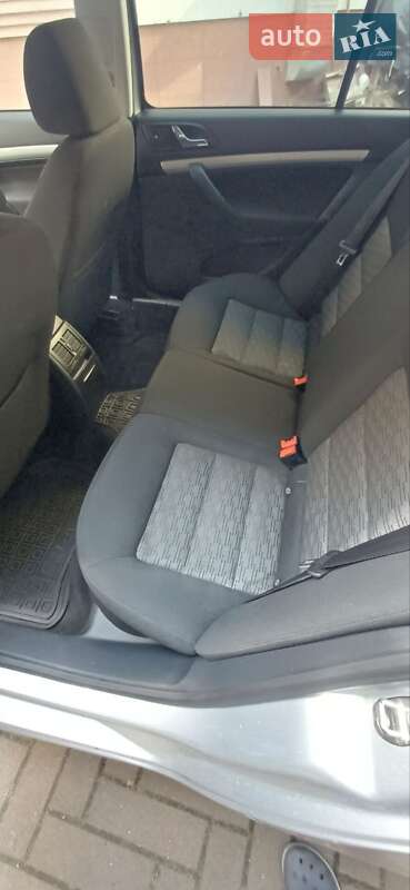 Ліфтбек Skoda Octavia 2012 в Львові фото 4 Ліфтбек Skoda Octavia 2012 в Львові