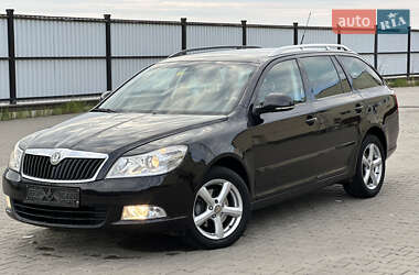 Универсал Skoda Octavia 2009 в Луцке