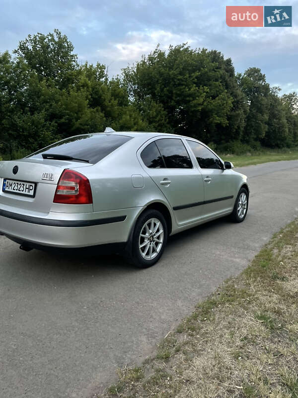 Ліфтбек Skoda Octavia 2006 в Андрушівці