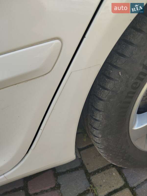 Універсал Skoda Octavia 2013 в Мамаївцах