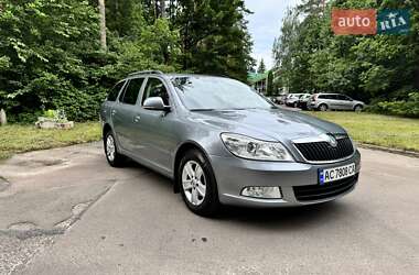 Універсал Skoda Octavia 2012 в Житомирі