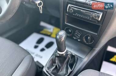 Лифтбек Skoda Octavia 2010 в 