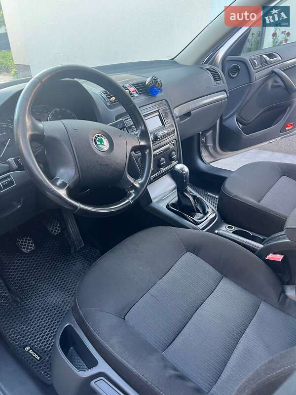 Лифтбек Skoda Octavia 2008 в Баре